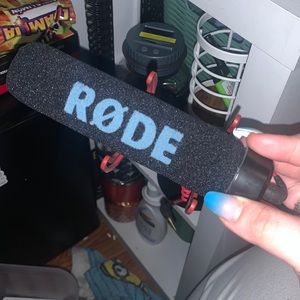 NEW USED RODE MICROPHONE